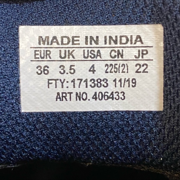 Boy’s shoes-Size 4, barley worn; New Balance, ASICS, & Land’s End shoes - Picture 8 of 9